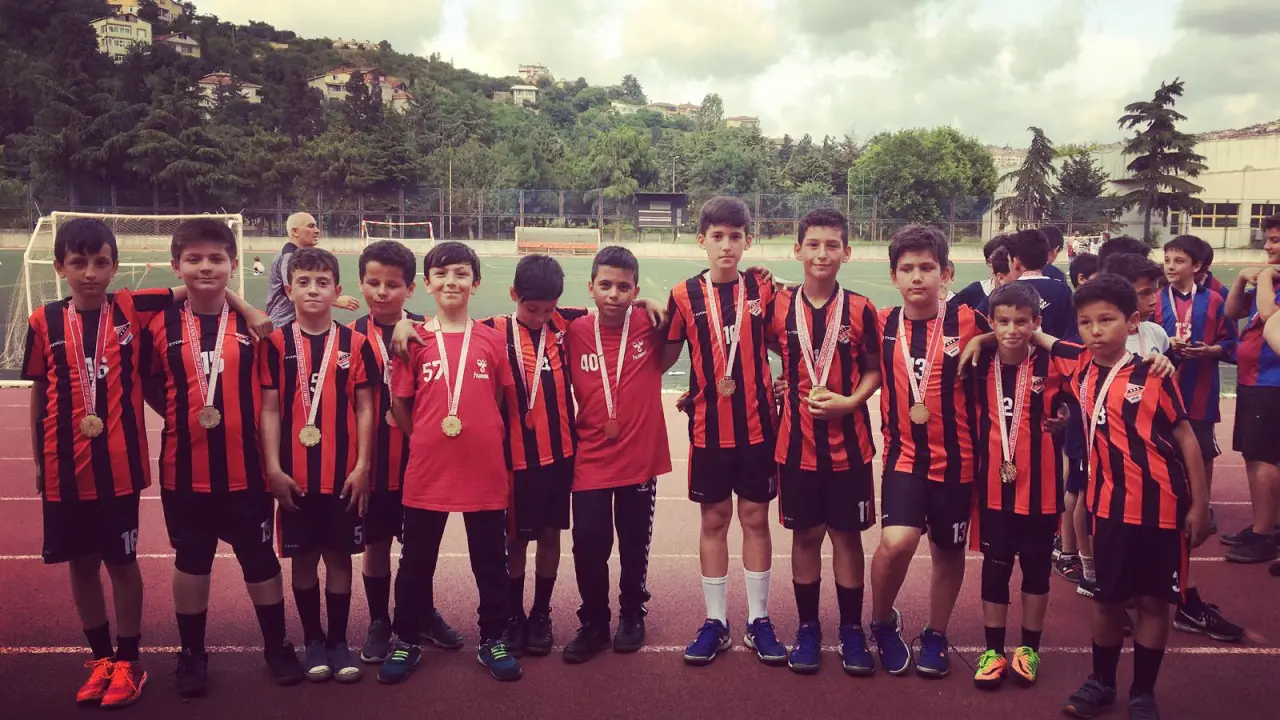 Haber: 1954 Hendekspor Hentbolist Cup Şampiyonu - Öne Çıkan