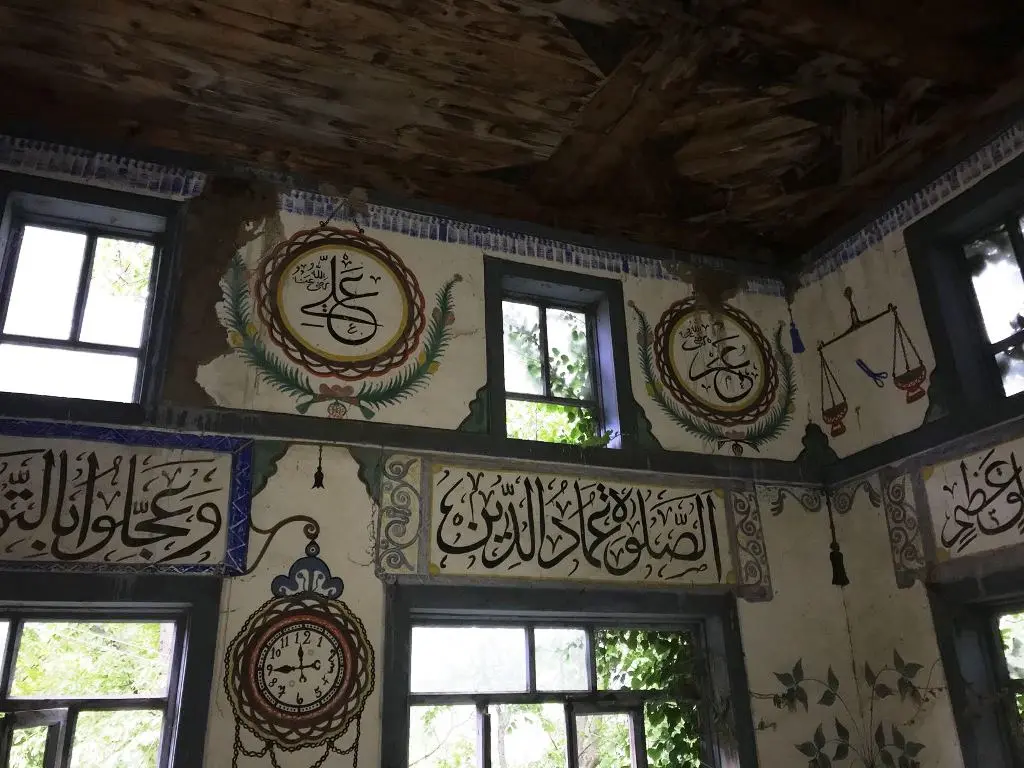 Haber: Hendek’li Esnaf 300 Yıllık Camiye Sahip Çıkılmasını İstedi - Galeri-2