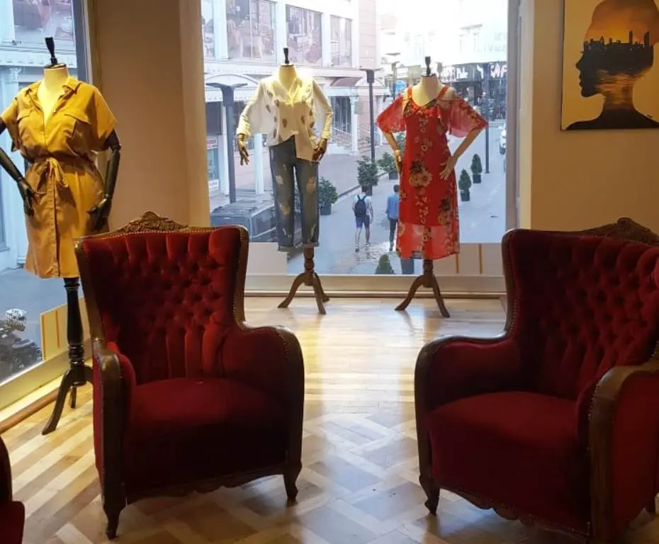 Haber: Güler Butik Yeni Yerinde Hizmetinizde - Galeri-1