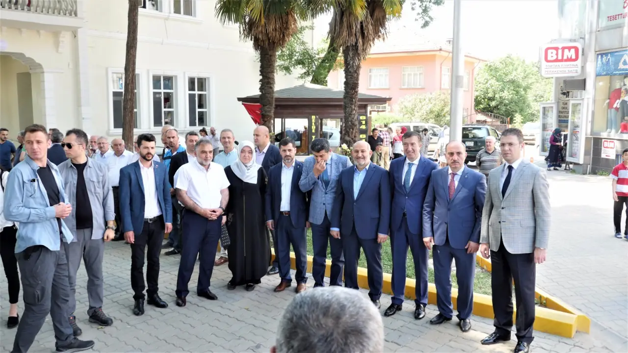 Haber: Bilim, Sanayi ve Teknoloji Bakanı Özlü Hendek'teydi - Galeri-1