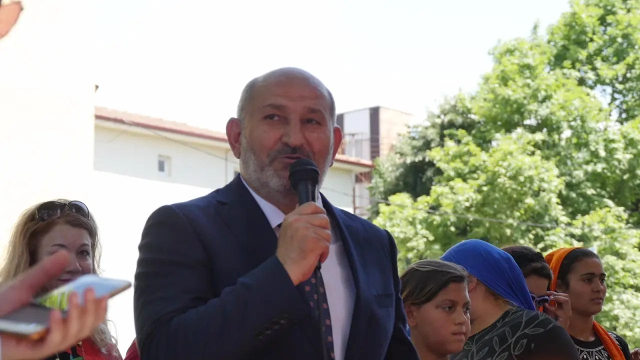 Haber: Ak Parti Hendek Bayramlaştı - Galeri-3