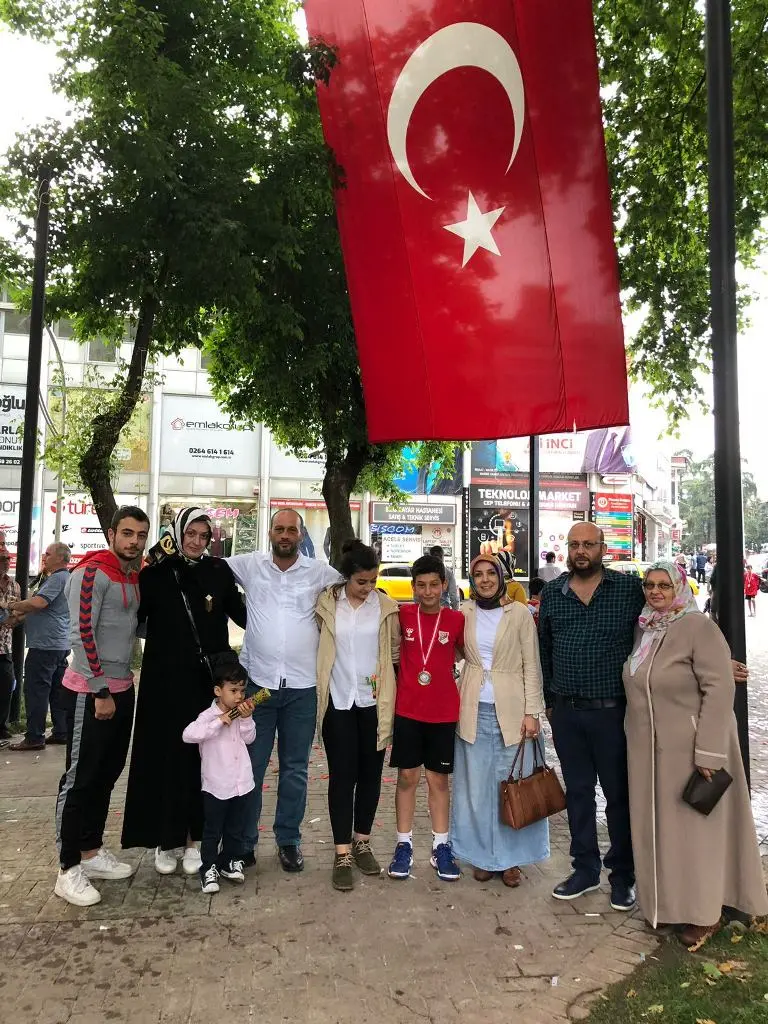 Haber: Türkiye İkincisi Minik Hentbol Takımı Coşkuyla Karşılandı - Galeri-10