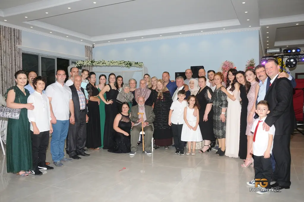 Haber: Beyza ve Oğuz Gökhan Bir Ömür Mutluluğa Evet Dedi - Galeri-7