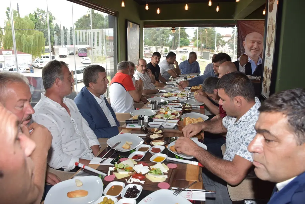 Haber: Hendek Selman Dede Yağlı Güreşleri Tanıtımı Yapıldı - Galeri-3