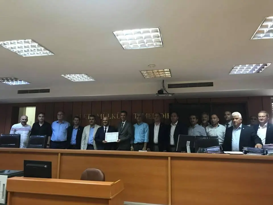 Haber: Dikbayır Mazbatasını Aldı - Galeri-1