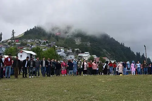 Haber: DİKMEN’DE 110 YILLIK YAYLA ŞENLİĞİ - Öne Çıkan
