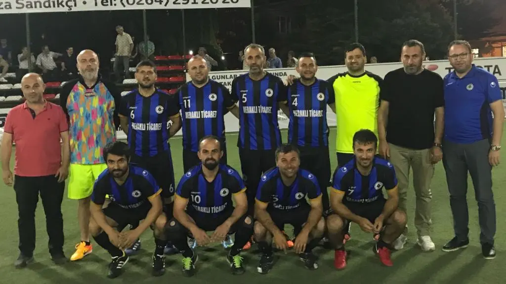 Haber: Hendekspor Olgunlar Turnuvasında Liderliği Bırakmıyor - Öne Çıkan