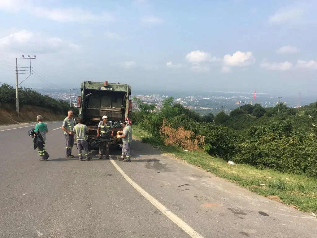Haber: Bayraktepe çöp yolu olmasın - Galeri-2