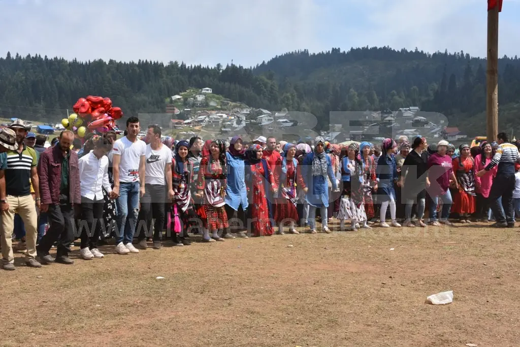 Haber: Çiğdem Yayla Şenliği Coşkulu Geçti - Galeri-1