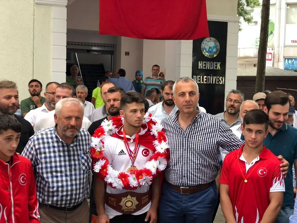 Haber: Dünya Şampiyonuna Coşkulu Karşılama - Galeri-4