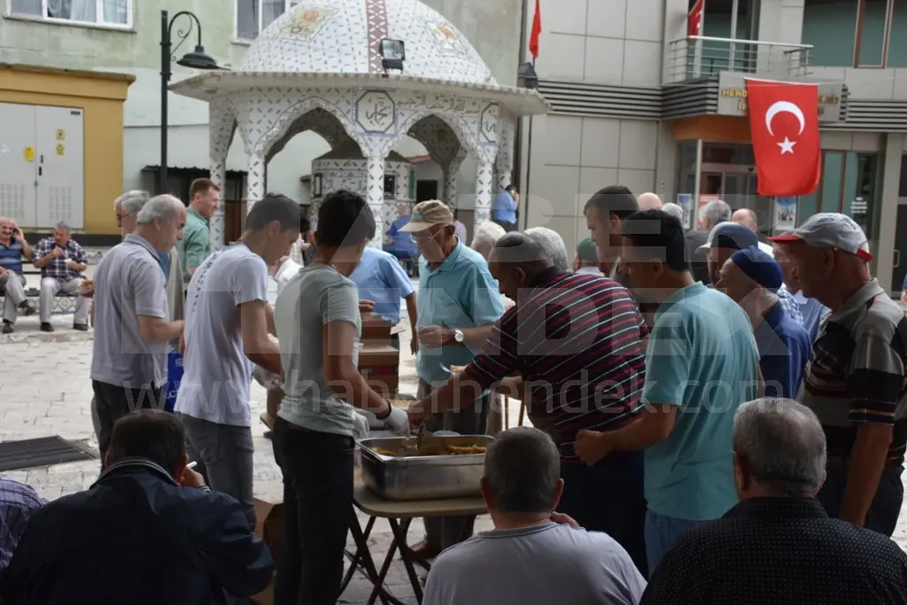 Haber: 15 Temmuz Şehitlerini Anma, Demokrasi ve Milli Birlik Günü Dualarla Anıldı - Galeri-9