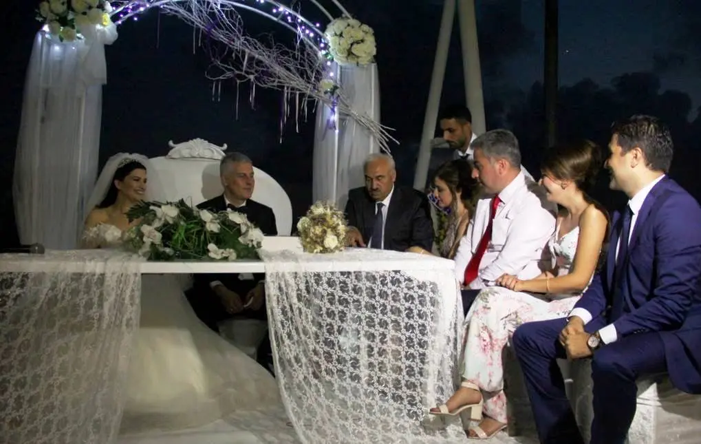 Haber: Gökçen ile Ahmet Ömür Boyu Mutluluğa Evet Dediler - Galeri-4