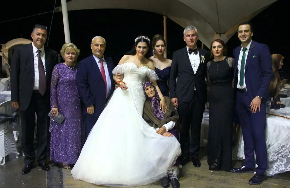 Haber: Gökçen ile Ahmet Ömür Boyu Mutluluğa Evet Dediler - Galeri-6