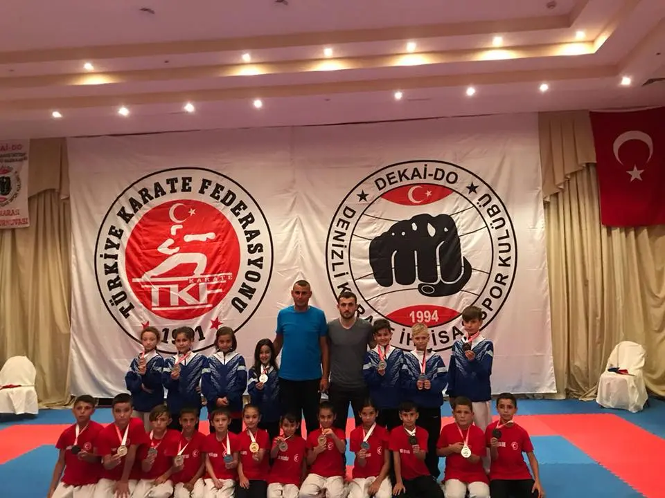 Haber: Hendek’li Karateciler Denizli’yi Salladı - Galeri-2