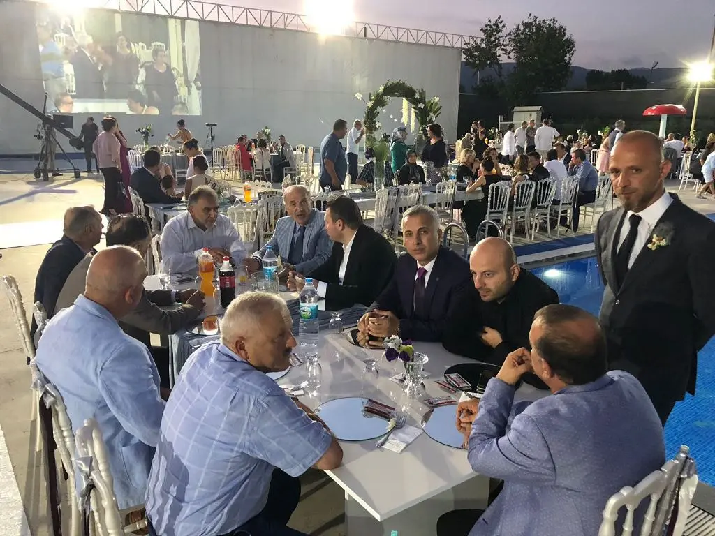 Haber: Düğünde Buluştular - Galeri-8