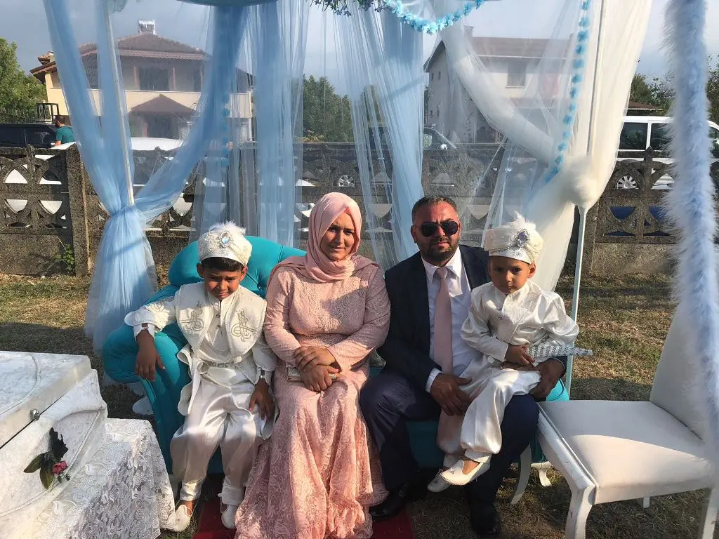 Haber: Efe ile Emir Delikanlılığa Adım Attı - Galeri-3
