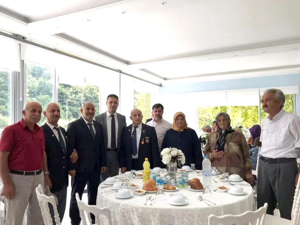 Haber: Şehit aileleri ve gaziler ile Biraraya Geldiler - Galeri-2