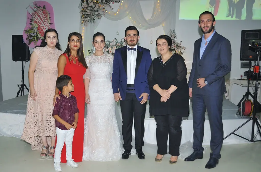 Haber: Fatih ile Gülşah düğünü - Galeri-4