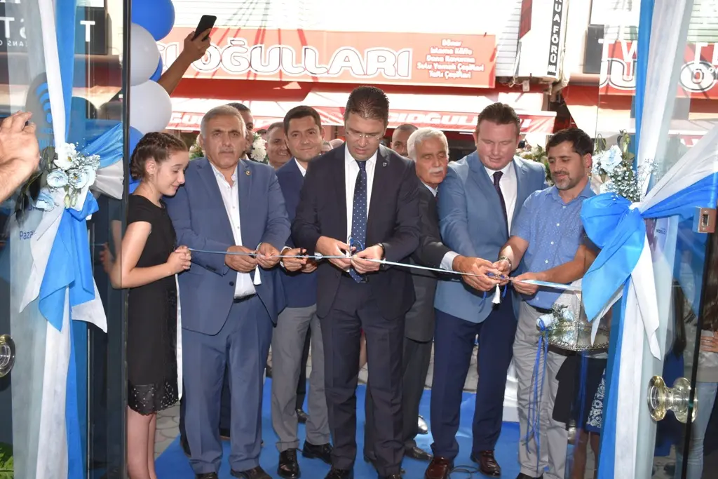 Haber: Uzunoğlu Beko Bayi Törenle Hizmete Açıldı - Galeri-1