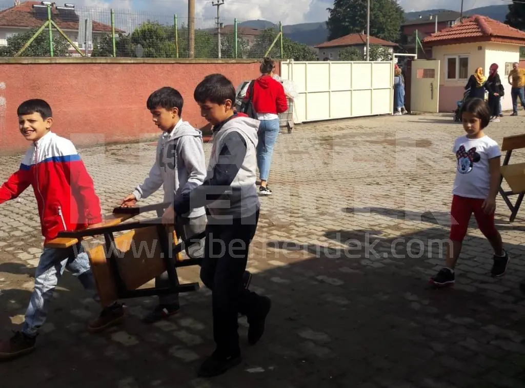 Haber: Ziya Gökalp Velileri Ateş Püskürdü - Galeri-5