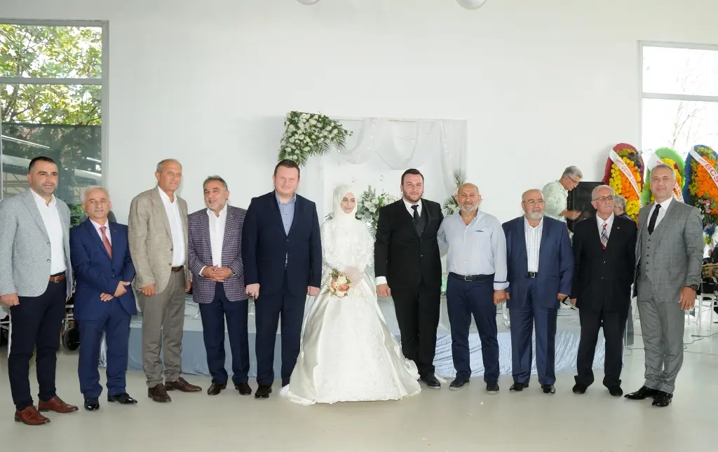 Haber: Afra Nur ve Celal Bir Ömür Mutluluğa Evet Dedi - Galeri-2