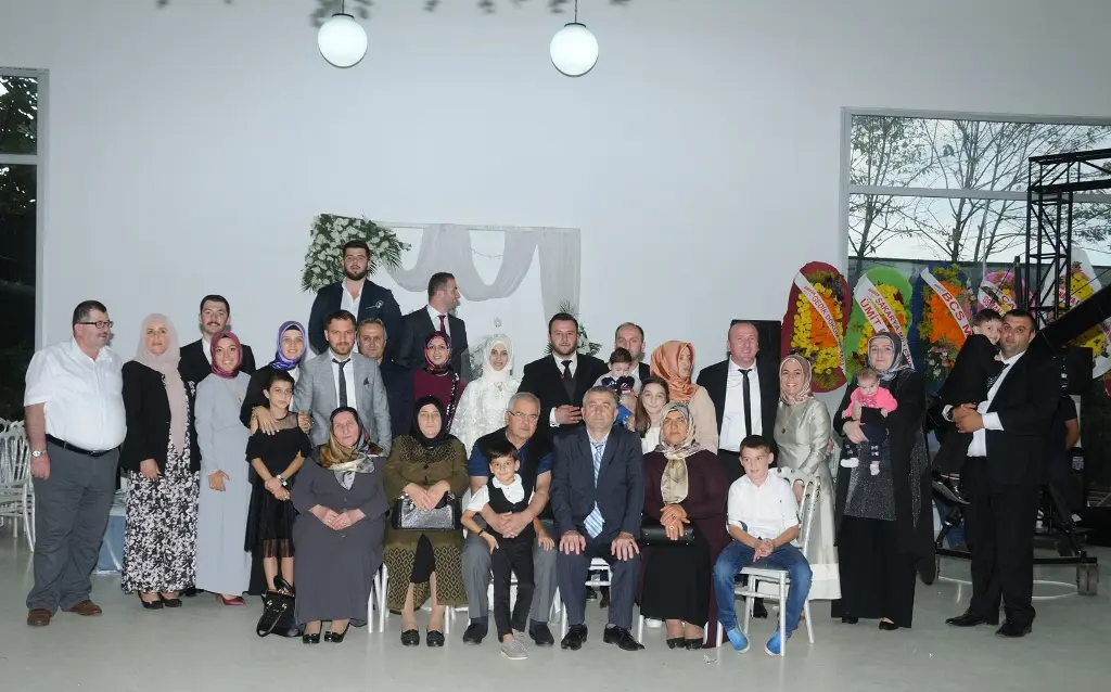 Haber: Afra Nur ve Celal Bir Ömür Mutluluğa Evet Dedi - Galeri-3