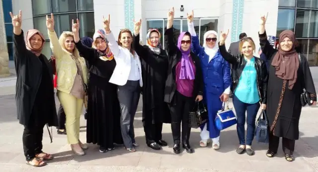MHP Kadın Kolları Başkanı Gürbüz Ankara’da İstişare Toplantısına Katıldı
