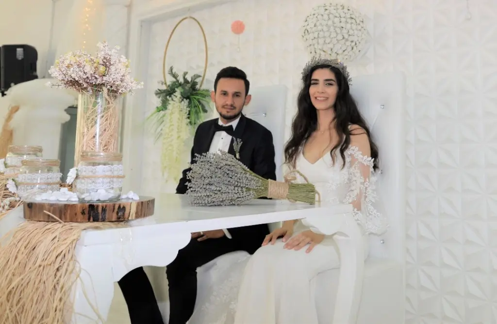 Haber: Buse & Samet Dünya evine girdi - Öne Çıkan