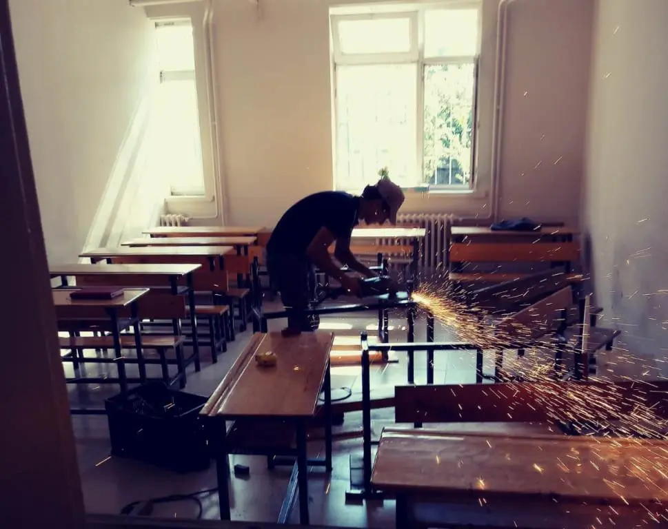 Haber: Sorunları Bitmeyen Okula Müdür Eli Değdi - Öne Çıkan