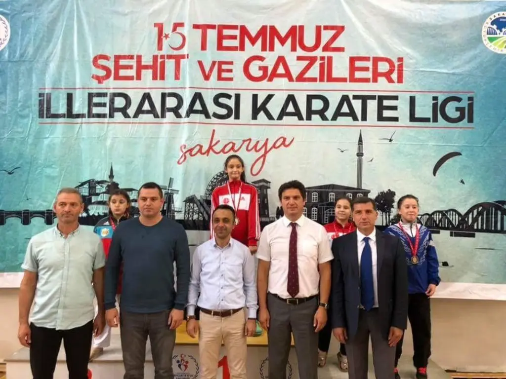 Haber: Karate Lig Maçları Hendek’te yapıldı - Galeri-1