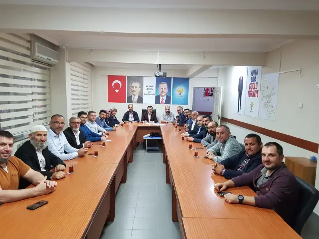 Ak parti haftalık yönetim kurulu toplantısını yaptı