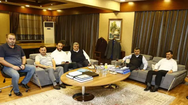 Sofu, Sultanbeyli Belediye Başkanını Ziyaret Etti