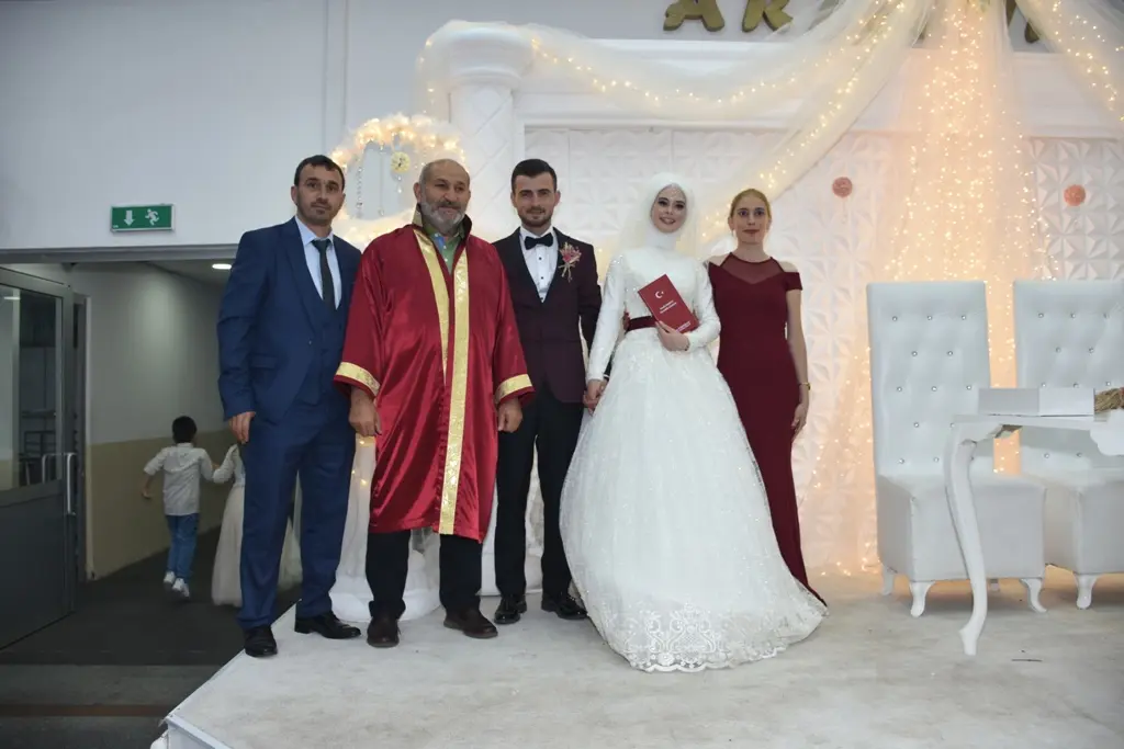 Haber: Işıkveren Ailesinin Mutlu Günü - Galeri-1