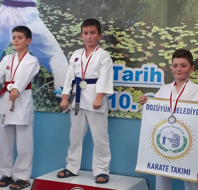 Haber: Bilgiç Kardeşler Ailelerinin Onuru Oldular - Öne Çıkan