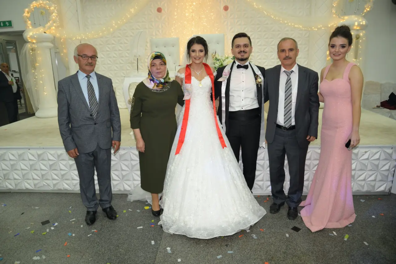 Haber: Merve & İbrahim Erden Çiftinin Mutlu günü - Galeri-1