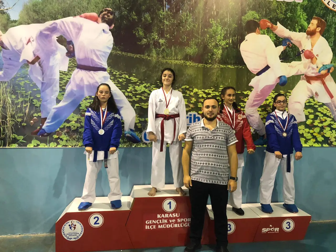 Haber: Yeşilyurt Karate’den 19 Madalya - Galeri-1