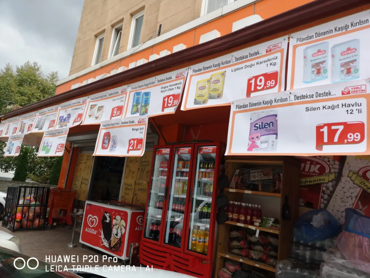 Haber: Tutkunlar Marketten Örnek Davranış - Galeri-1
