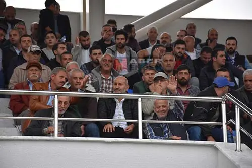 Haber: Hendekspor Küçükyalı Yelkenspora Acımadı - Galeri-4