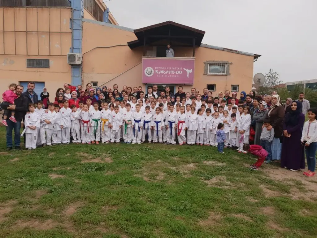 Haber: Karateciler Bir Üst Kuşağa Terfi Etti - Öne Çıkan