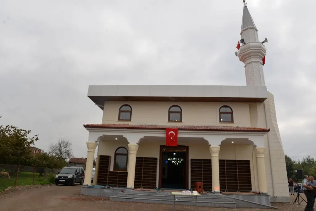 Haber: Yeni Mahalle Camii İbadete açıldı - Öne Çıkan