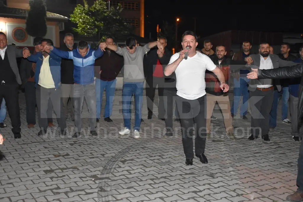 Haber: Genç Karadenizliler Askerlerini Uğurladı - Galeri-2