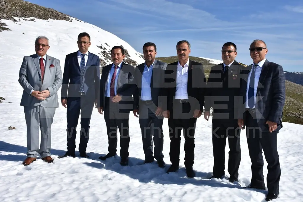 Haber: Vali Balkanlıoğlu Zirveye Çıktı - Galeri-3