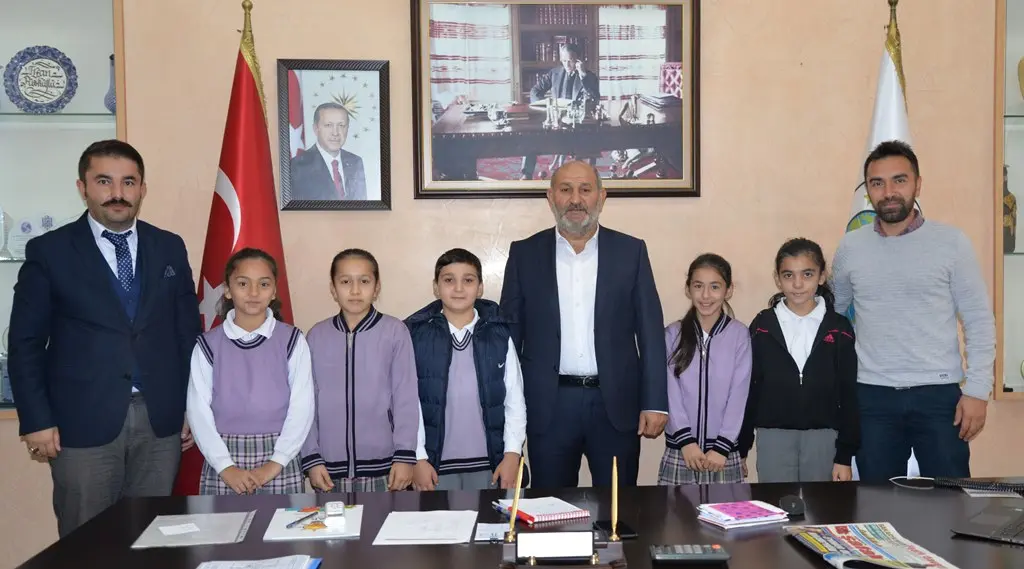 Haber: Fatih İlköğretim Okulu öğrencilerinden ziyaret - Öne Çıkan