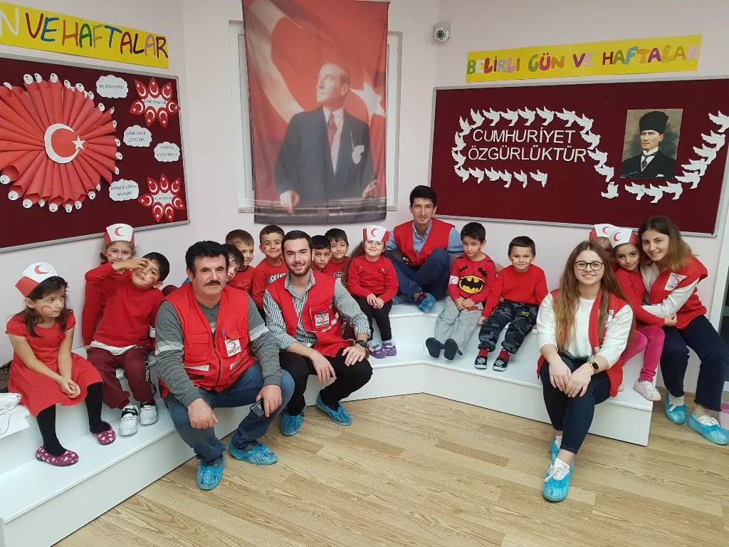 Haber: Yenimahalle Anaokulunda Minik Kızılay Gönüllüleri - Öne Çıkan