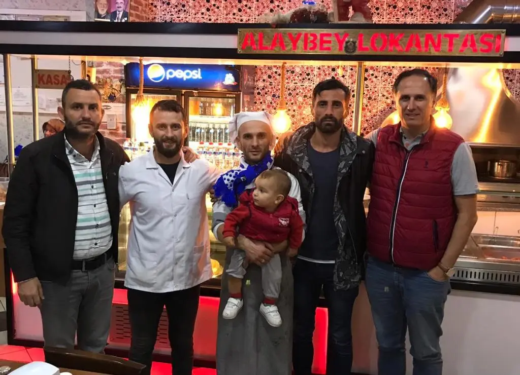 Haber: Alaybey’den Hendekspor’a Mangal Ziyafeti - Galeri-2
