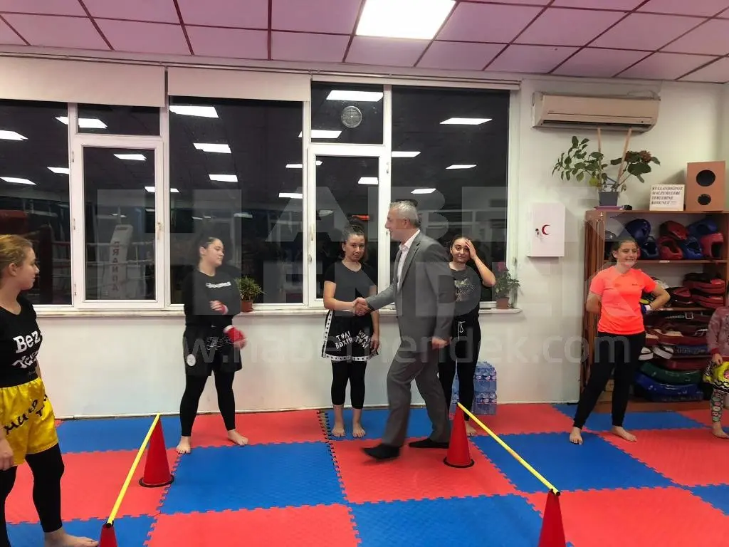 Haber: Babaoğlu Muay Thai Milli Sporculara Başarılar Diledi - Galeri-3