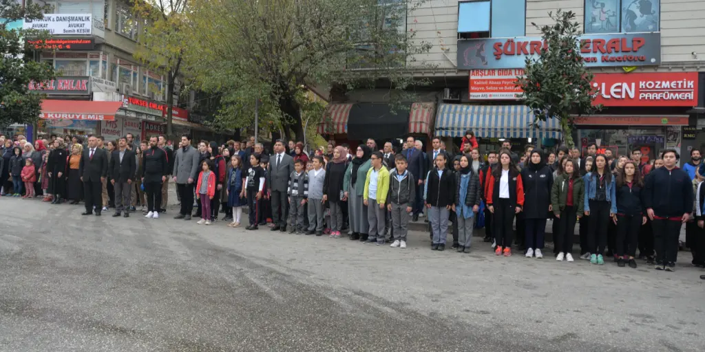 Haber: Hendek’te Atamızı Andık - Galeri-2