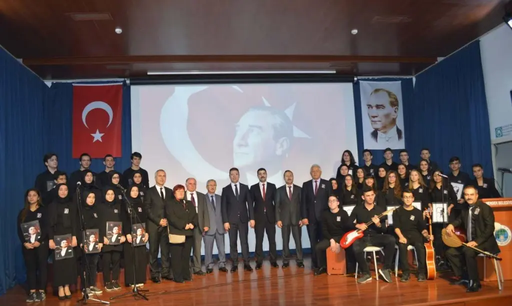 Haber: Hendek’te Atamızı Andık - Galeri-3