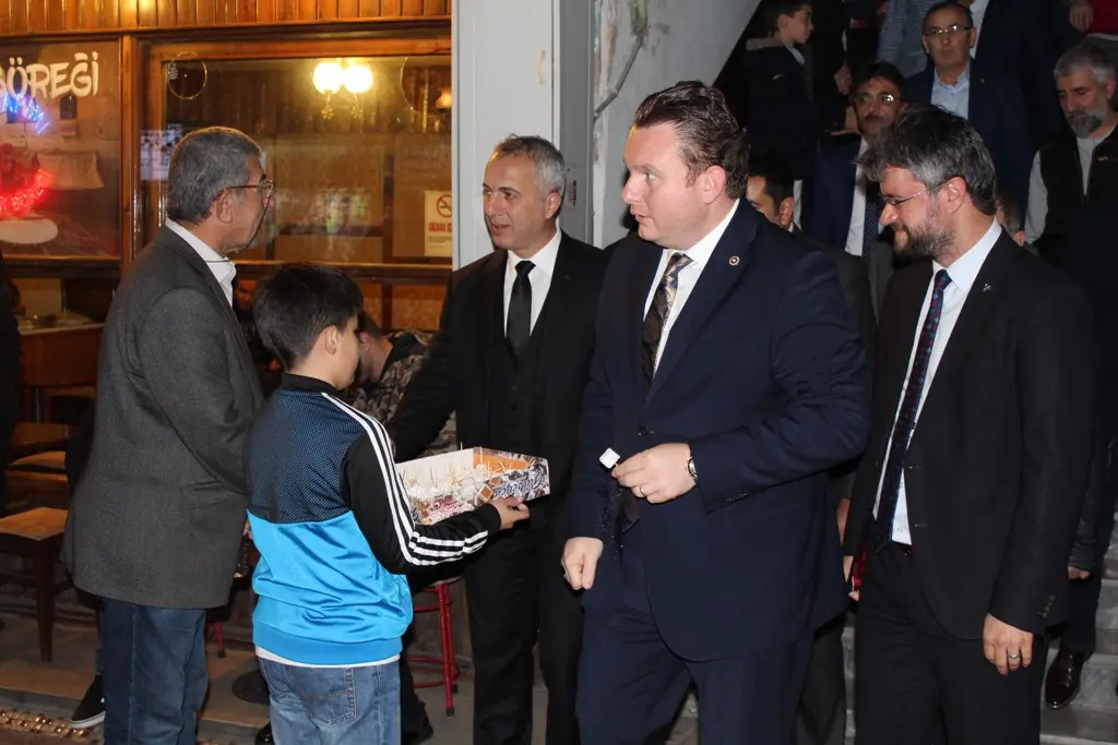 Haber: MHP Ulu Önderi Dualarla Andı - Galeri-1