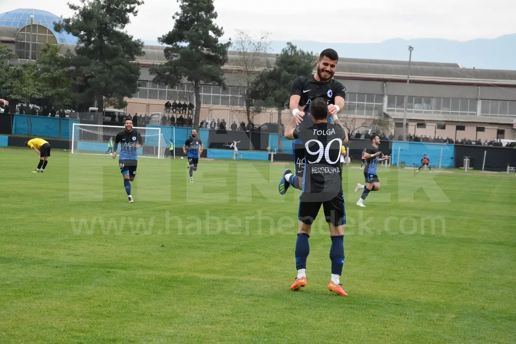 Haber: Sakarya Derbisinde Kazanan Hendekspor Oldu - Galeri-10